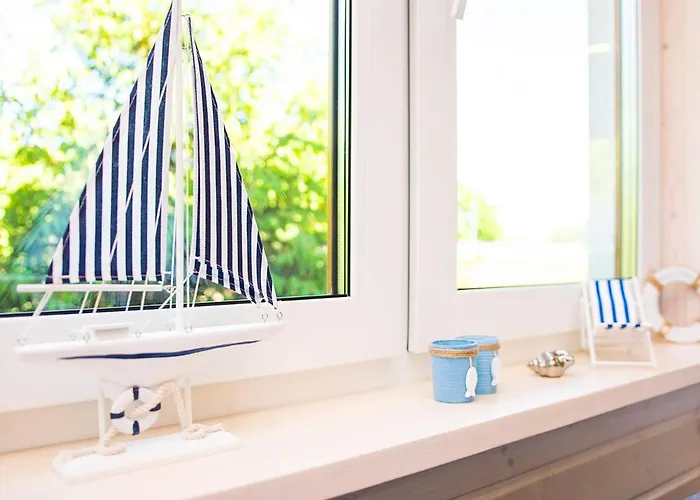 Caloroczne Klif - Nowoczesne Dwupoziomowe Nad Morzem ウストカ