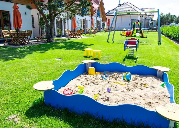 Caloroczne Klif - Nowoczesne Dwupoziomowe Nad Morzem ウストカ