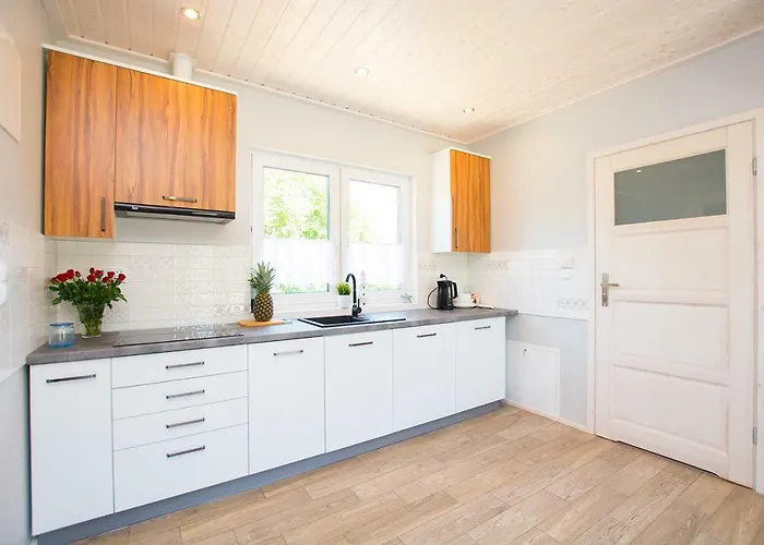 Caloroczne Klif - Nowoczesne Dwupoziomowe Nad Morzem ウストカ