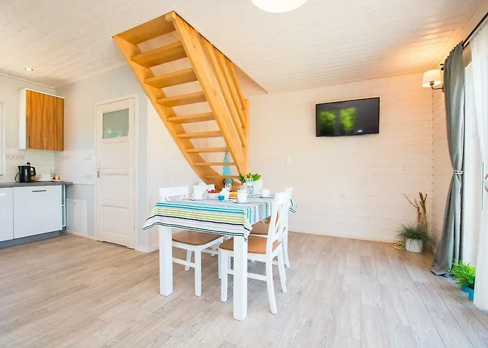 Caloroczne Klif - Nowoczesne Dwupoziomowe Nad Morzem ウストカ