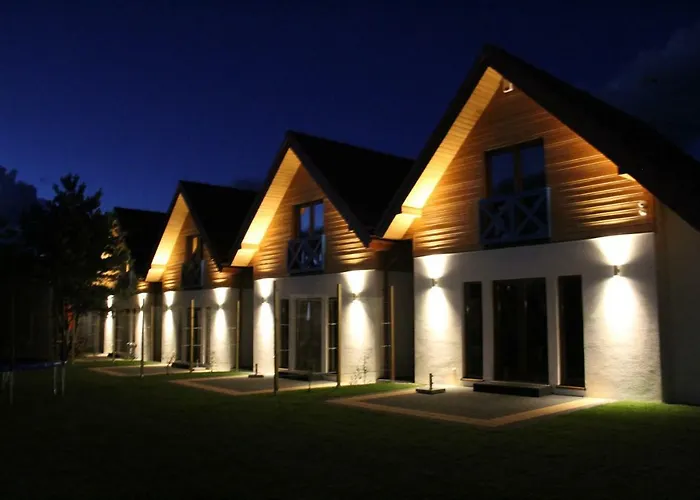 Caloroczne Klif - Nowoczesne Dwupoziomowe Nad Morzem * ウストカ